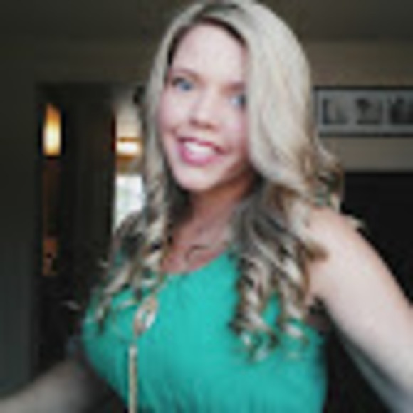 Meet your Posher, Samantha - Picture 1 of 1